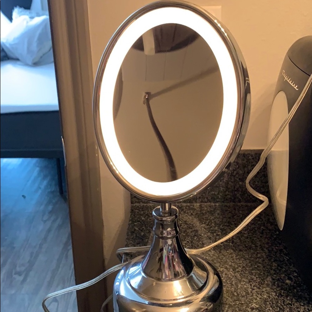 Double Sided Lighted Mirror